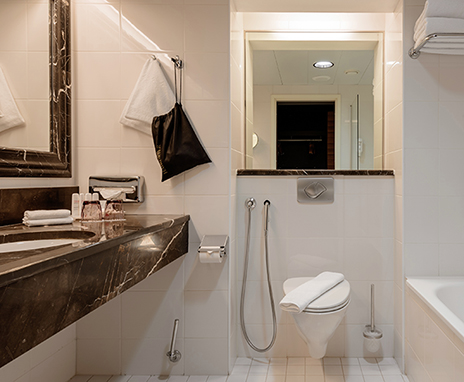 Marina Palace superior badrum