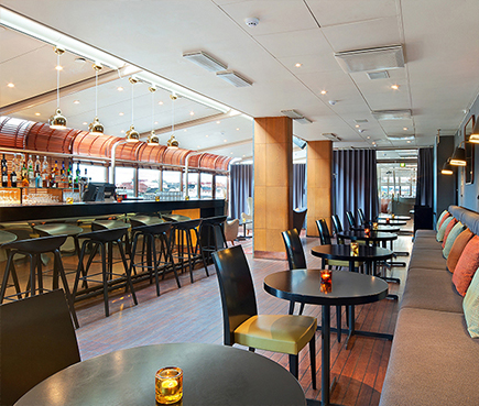 Vaakuna bar